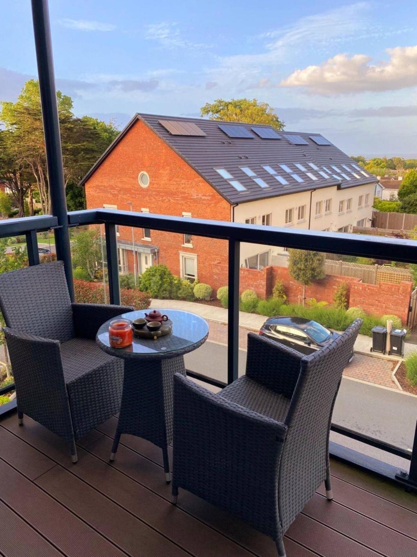 Deluxe Seaview Apartment Dun Laoghaire Exteriör bild